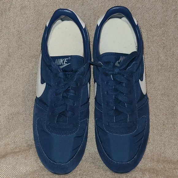 Nike Vintage 1985 Rio Trainers in LIKE NEW condition - Picture 5 of 10
